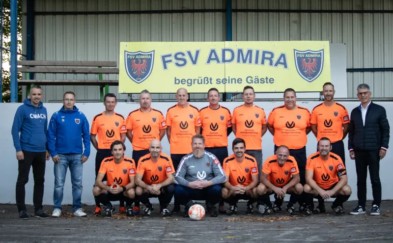 Neue Ausstattung für unsere Herren Ü40! ⚽️🔥